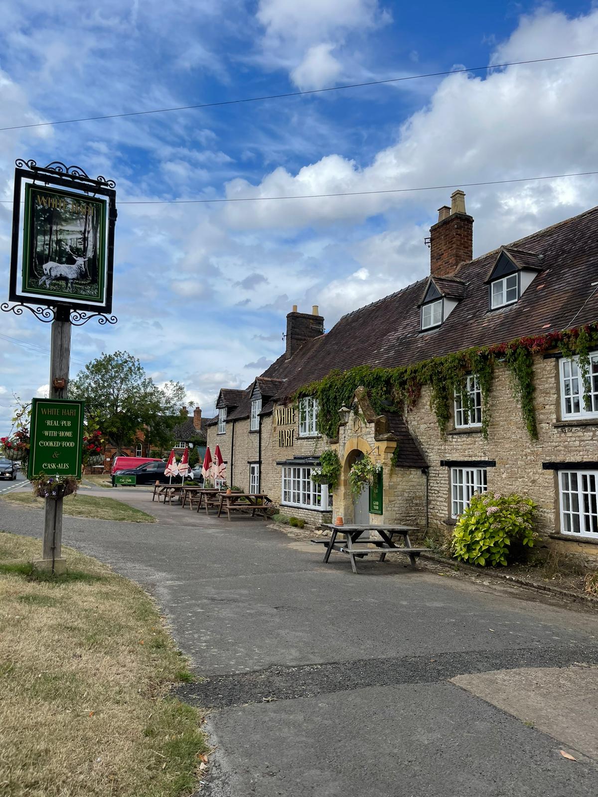 The White Hart at Tysoe